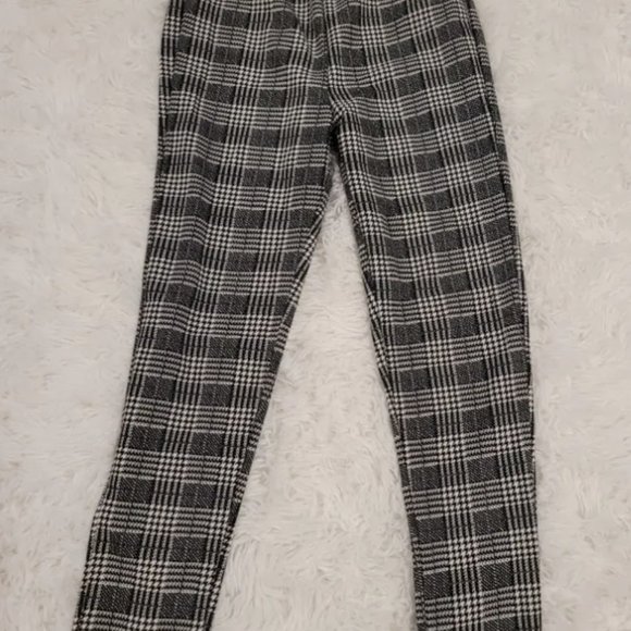 NEW! SHEIN Clasi Plaid Print Cropped Leggings - Picture 4 of 5
